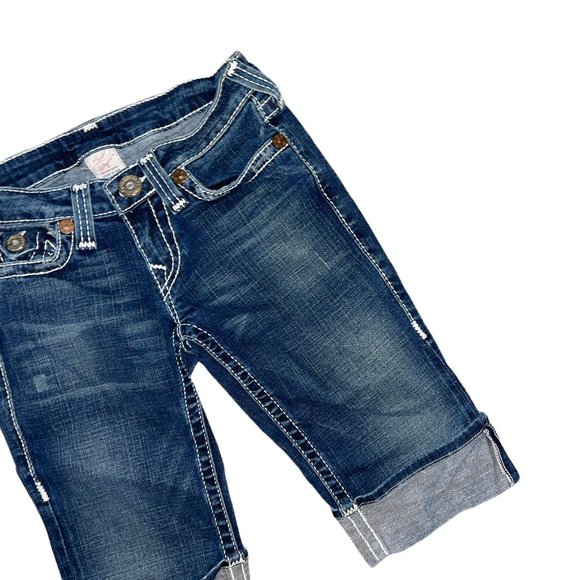 True Religion Distressed Dark Wash Flap Pockets Cuffed Bermuda Shorts Womens 27 - Picture 3 of 7
